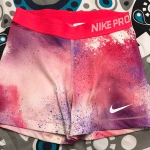Nike Pro Size M